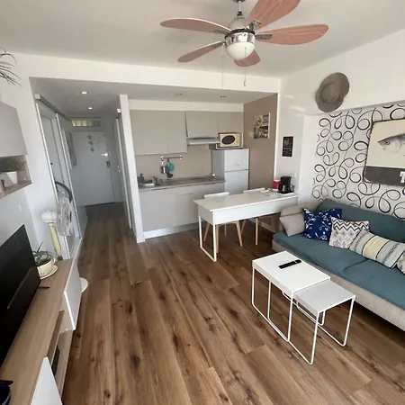 Close To The Americas New Gem Wifi 阿罗纳